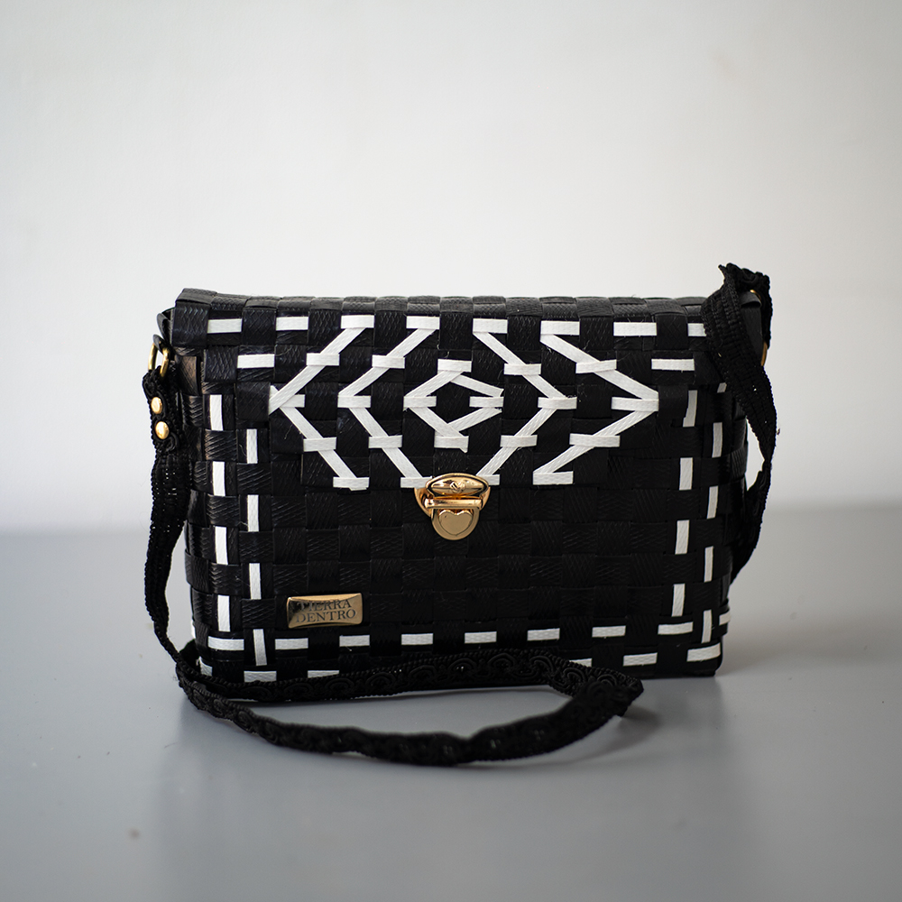 Cartera negra