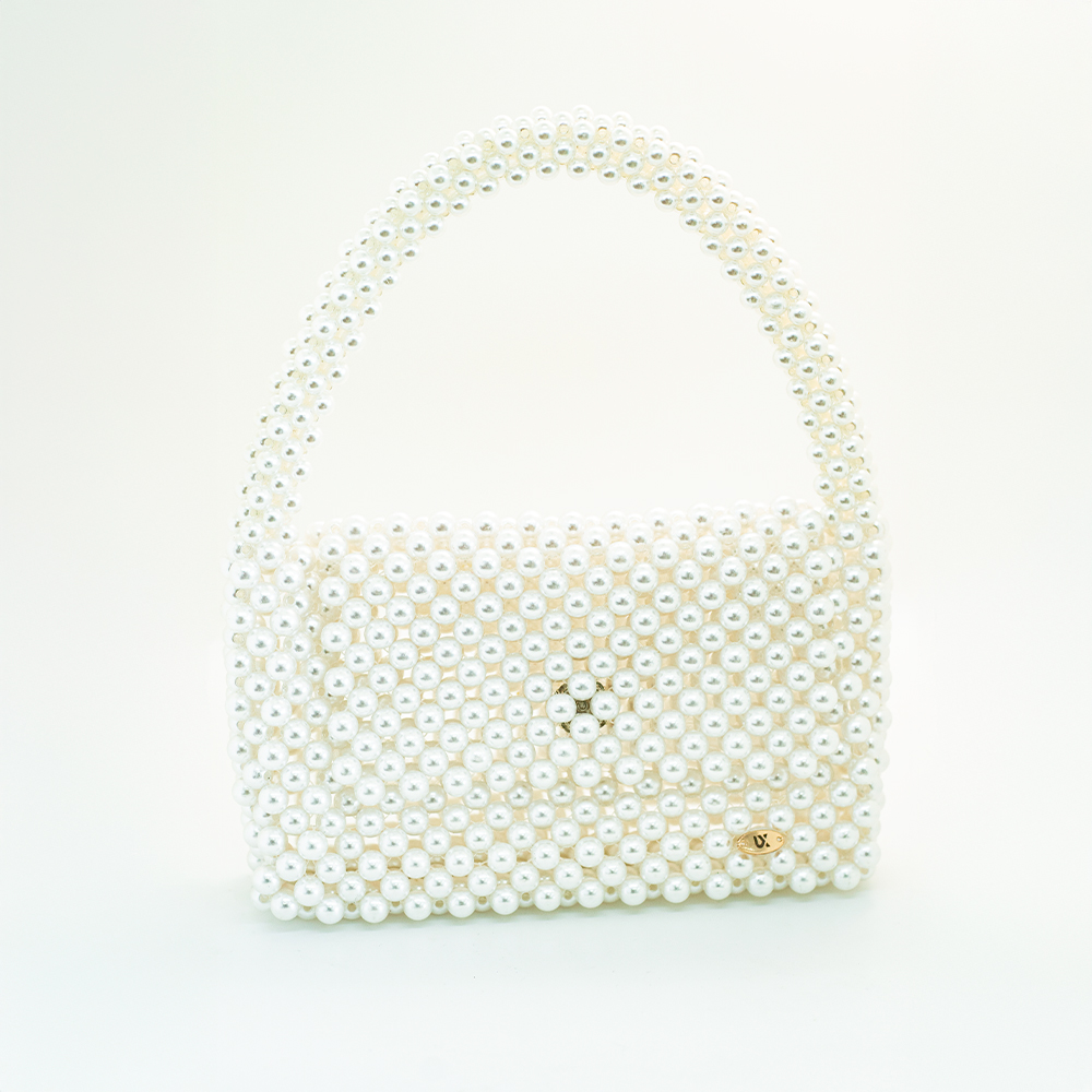 Bolso blanco de perlas