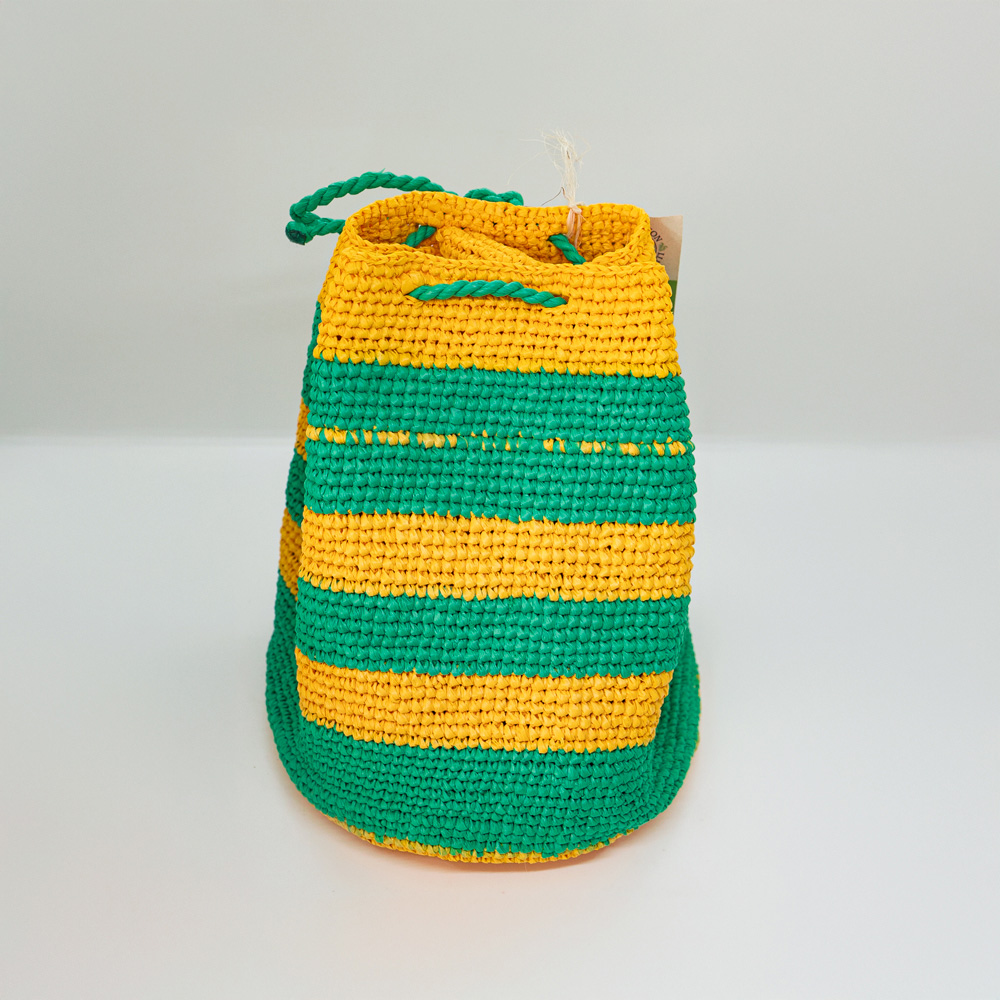 Mochila amarillo con verde