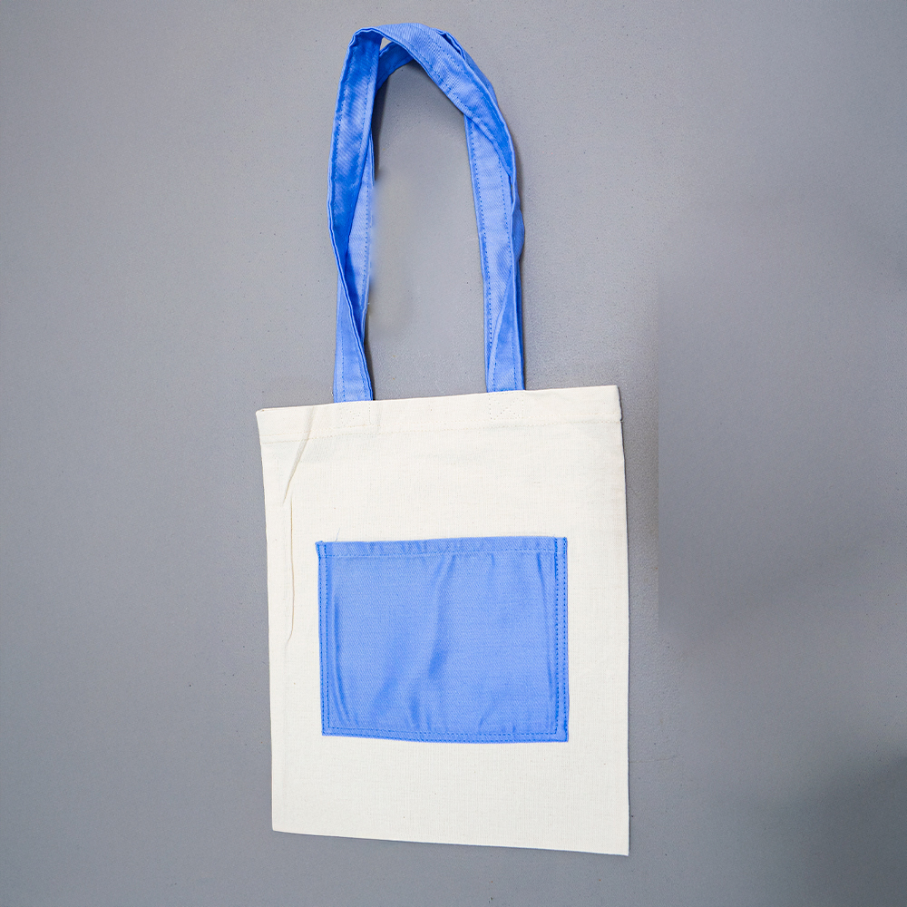 Bolsa azul con blanco
