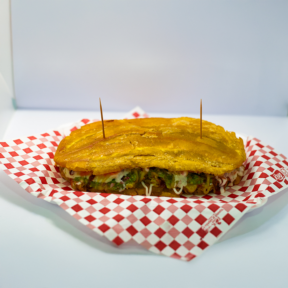 Patacón relleno