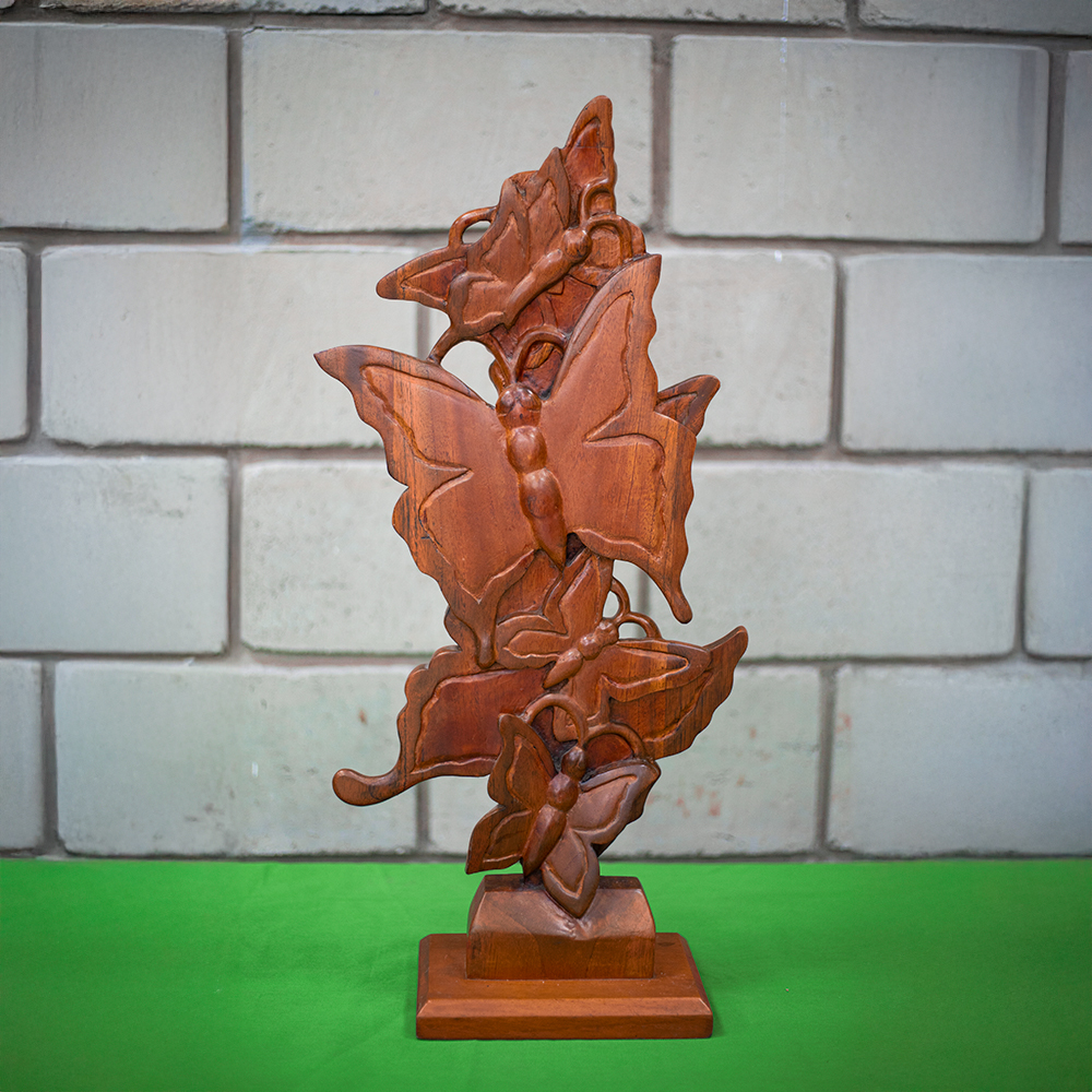 Escultura de mariposas
