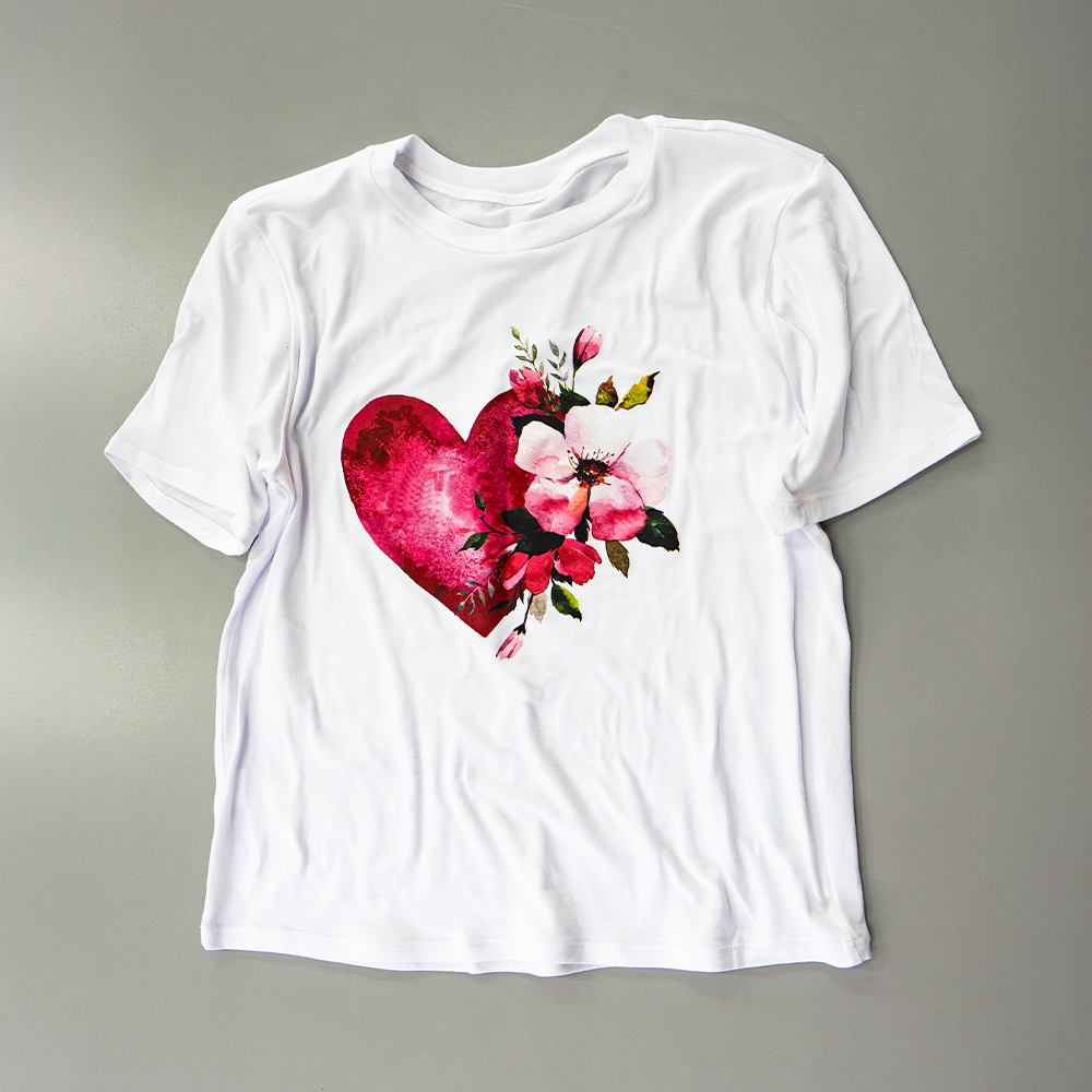 Camisa blanca con corazon