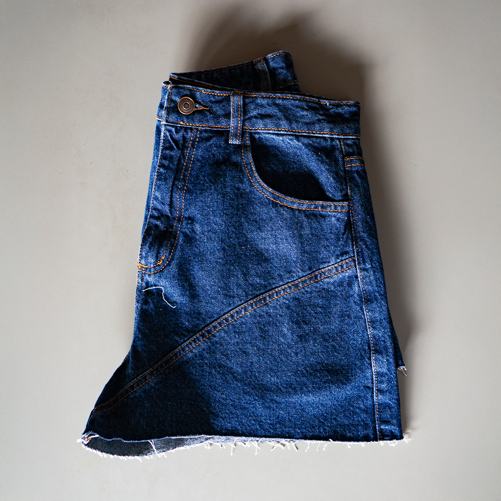 Jean azul oscuro